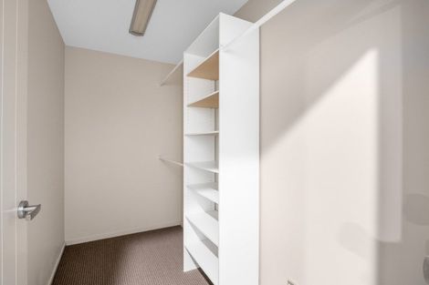 Photo of property in 73 Beach Road, North New Brighton, Christchurch, 8083