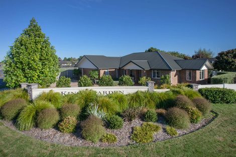 Photo of property in 2 Tulip Drive, Cambridge, 3434