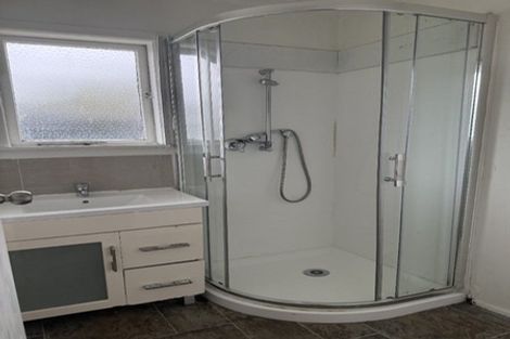 Photo of property in 6 Balfour Road, Manurewa, Auckland, 2102