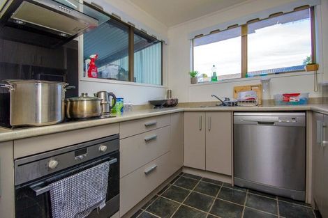 Photo of property in 25 Balloch Street, Randwick Park, Auckland, 2105