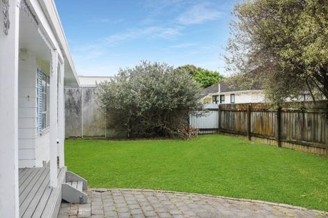 Photo of property in 36a Sladden Street, Naenae, Lower Hutt, 5011