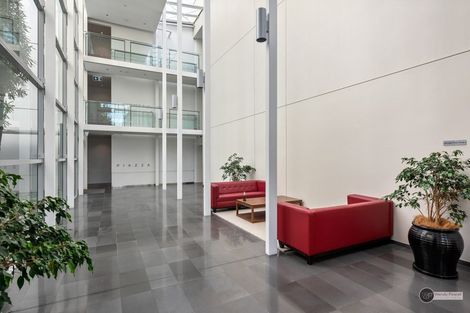 Photo of property in Sanctum Apartment, 10 Ebor Street, Te Aro, Wellington, 6011