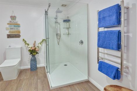 Photo of property in 2 Arabella Road, Opua, 0200