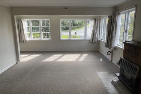 Photo of property in 36 Channel View Road, Campbells Bay, Auckland, 0630