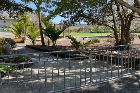 Photo of property in 3 Bathgate Street, Johnsonville, Wellington, 6037