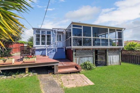 Photo of property in 29 Astley Avenue, New Lynn, Auckland, 0600