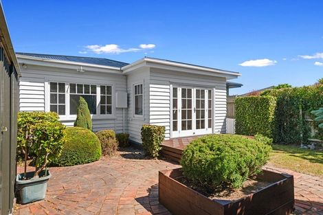 Photo of property in 22a Blighs Road, Strowan, Christchurch, 8052