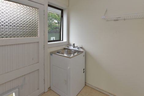 Photo of property in 33 Bournemouth Crescent, Aranui, Christchurch, 8061