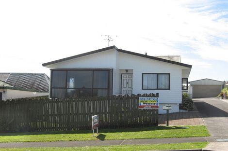 Photo of property in 3a Rangataua Street, Welcome Bay, Tauranga, 3112