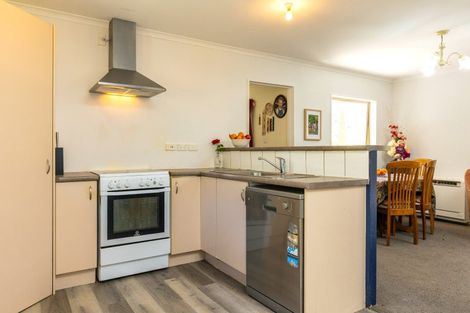 Photo of property in 1 Whitby Close, Waikawa, Picton, 7220