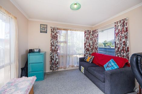 Photo of property in 71 Fairview Avenue, Feilding, 4702