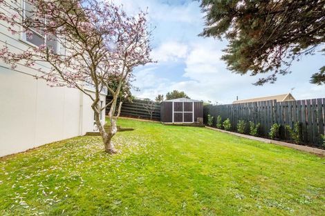 Photo of property in 33 Thimble Lane, Whitby, Porirua, 5024