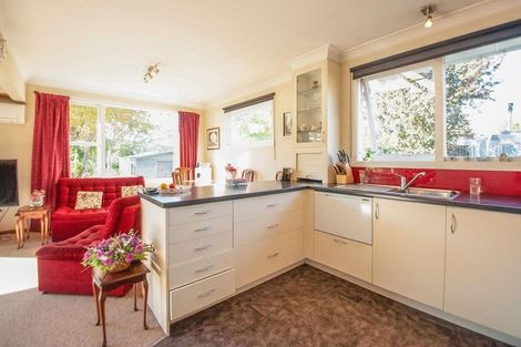 Photo of property in 11 Harrington Street, Lawrence, 9532