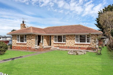 Photo of property in 1/10 Grove Road, Papakura, 2110