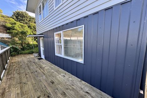 Photo of property in 26 Middleton Road, Johnsonville, Wellington, 6037