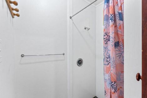 Photo of property in 166a Arawhata Road, Paraparaumu, 5032