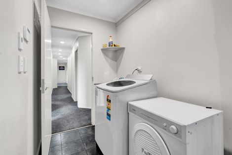 Photo of property in 5d James Drive, Bell Block, New Plymouth, 4312