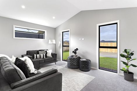 Photo of property in 6 Farley Avenue, Greytown, 5712