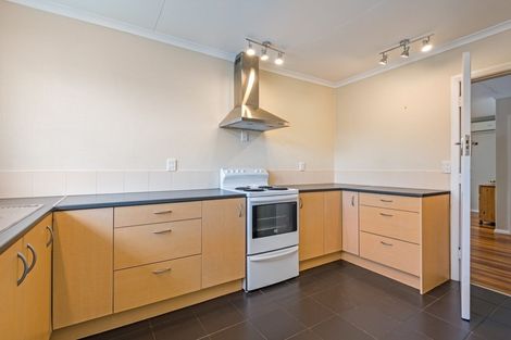Photo of property in 27a Churchill Avenue, Hokowhitu, Palmerston North, 4410