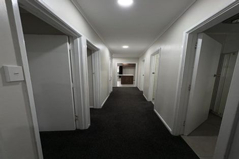 Photo of property in 19 Blake Road, Mangere East, Auckland, 2024