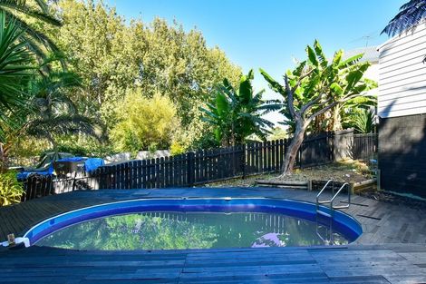 Photo of property in 21 Phoenix Place, Papatoetoe, Auckland, 2025