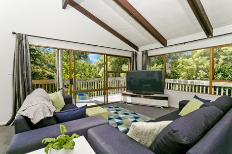 Photo of property in 2/13a Eskdale Road, Birkdale, Auckland, 0626