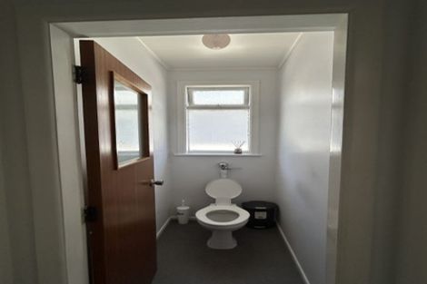 Photo of property in 126 Coutts Street, Kilbirnie, Wellington, 6022