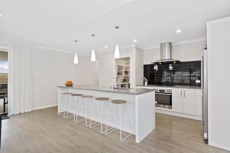 Photo of property in 101 Te Kio Crescent, Papamoa Beach, Papamoa, 3118