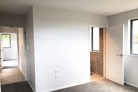 Photo of property in 5 Creswell Lane, Papakura, 2110