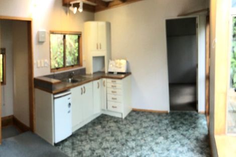 Photo of property in 12 Cross Street, Karori, Wellington, 6012