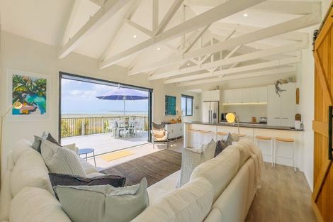 Photo of property in 13 Kaipapaka Row, Te Rerenga, Coromandel, 3582