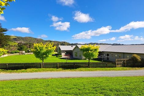 Photo of property in 79 Kakariki Way, Whitemans Valley, Upper Hutt, 5371