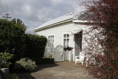 Photo of property in 25 Ruahine Street, Dannevirke, 4930