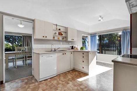 Photo of property in 102 Barrett Road, Whalers Gate, New Plymouth, 4310