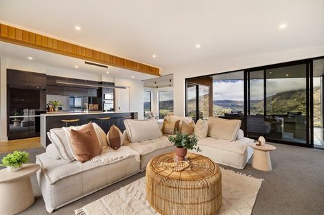 Photo of property in 6 Florence Close, Queenstown Hill, Queenstown, 9300