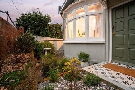 Photo of property in 15 Duppa Street, Berhampore, Wellington, 6023