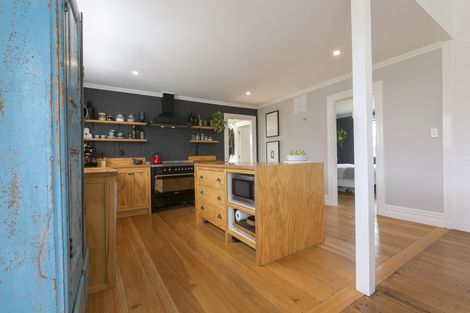 Photo of property in 5 Clarks Lane, Hobsonville, Auckland, 0618