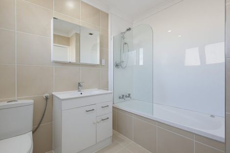 Photo of property in 1/163 Rongotai Road, Rongotai, Wellington, 6022
