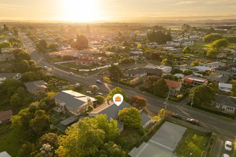 Photo of property in 31 Forest Lake Road, Forest Lake, Hamilton, 3200