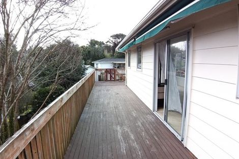 Photo of property in 19 St Catherine Crescent, West Harbour, Auckland, 0618