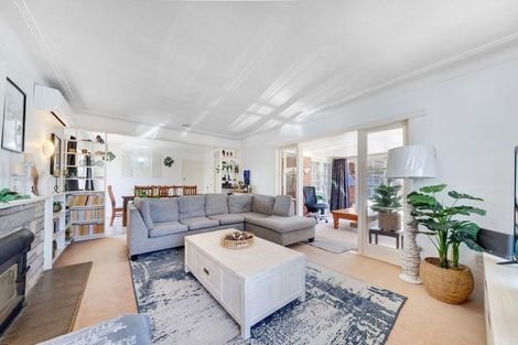 Photo of property in 70 Puhinui Road, Manukau, Auckland, 2104