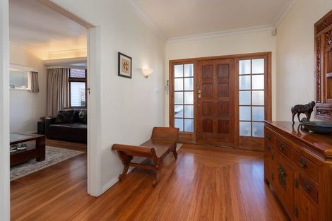 Photo of property in 52 Homewood Avenue, Karori, Wellington, 6012