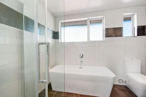 Photo of property in 22 Sarabande Avenue, Redwood, Christchurch, 8051