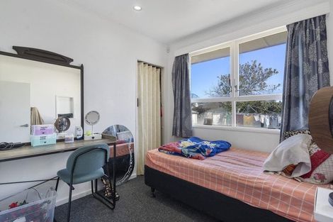 Photo of property in 6 Plymouth Place, Papatoetoe, Auckland, 2025