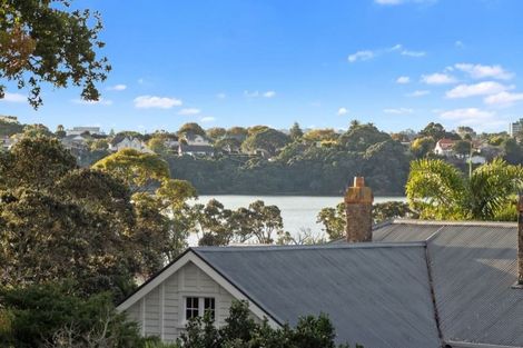 Photo of property in 3 Glen Road, Mornington, Dunedin, 9011