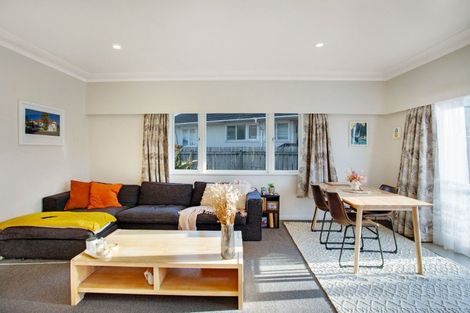 Photo of property in 37 Hooper Avenue, Pukekohe, 2120