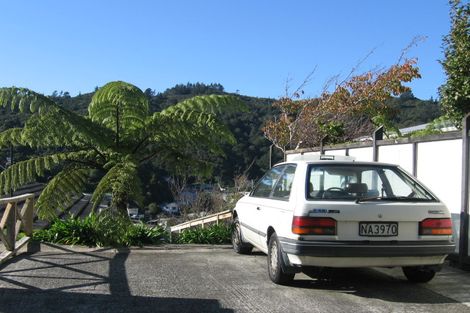 Photo of property in 17a Holborn Drive, Stokes Valley, Lower Hutt, 5019