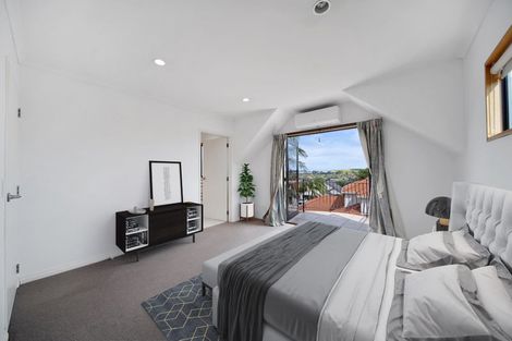 Photo of property in 25 Brooke Ridge Rise, East Tamaki Heights, Auckland, 2016