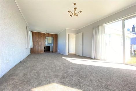 Photo of property in 87 Willerton Avenue, New Lynn, Auckland, 0600