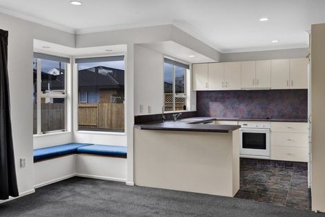 Photo of property in 1 Manse Street, Hawera, 4610